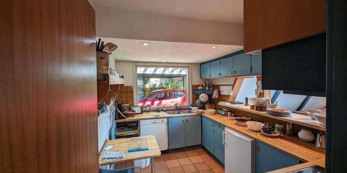 Einfamilienhaus Flensburg Südstadt - 5 Zimmer, 198 m&sup2;, 450.000&euro; | Angebot:24842807