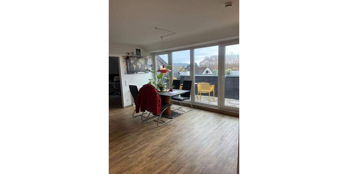 Ruhig gelegene 3-Zimmer-Wohnung mit Balkon und Stellplatz 3 zimmer