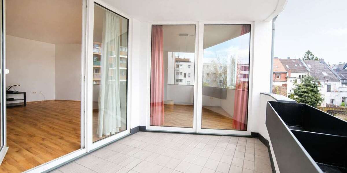 Etagenwohnung Troisdorf - 3 Zimmer, 105 m&sup2;, 1.090&euro; | Angebot:26505268