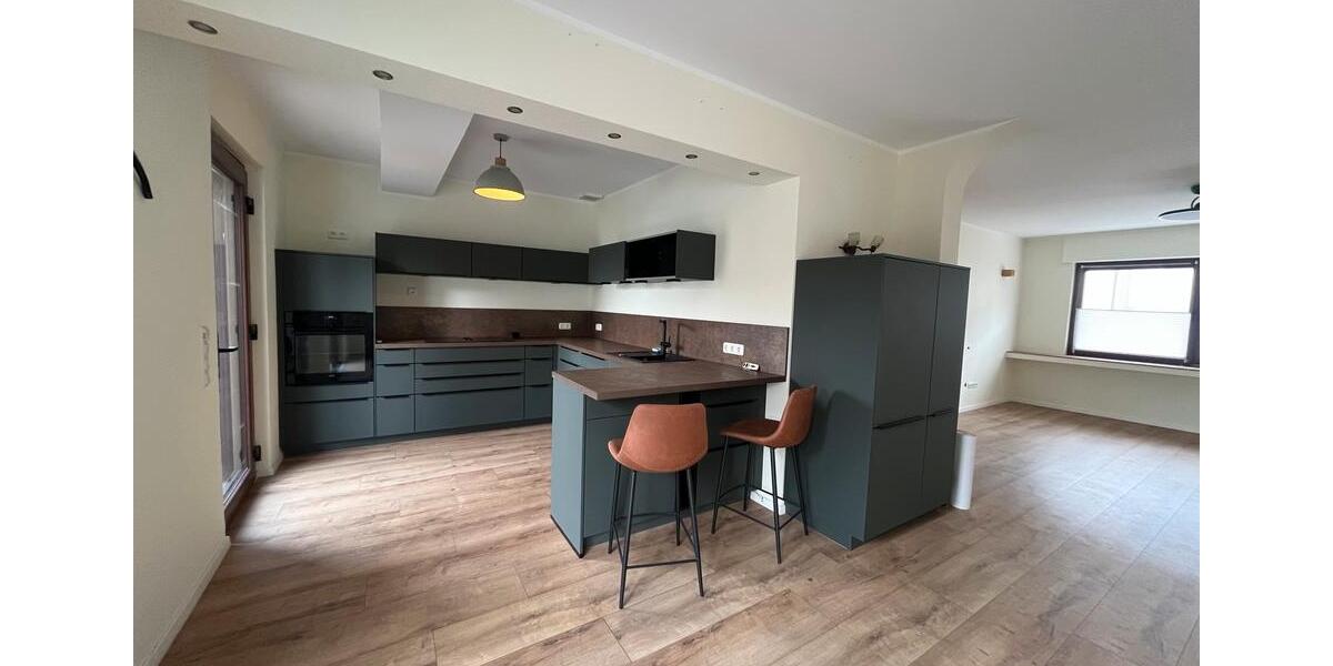 Maisonettenwohnung Euskirchen - 4 Zimmer, 158 m&sup2;, 1.870&euro; | Angebot:26476718