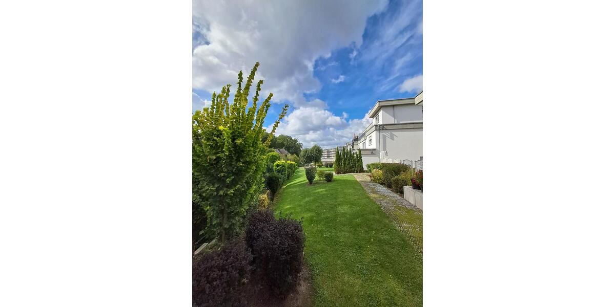 Etagenwohnung Bergisch Gladbach Alt-Frankenforst - 4 Zimmer, 137 m&sup2;, 1.785&euro; | Angebot:24533601