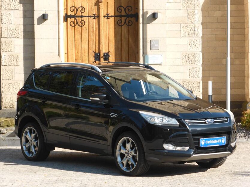 Ford Kuga 83.000 km 9.950 € Bad Breisig 53498