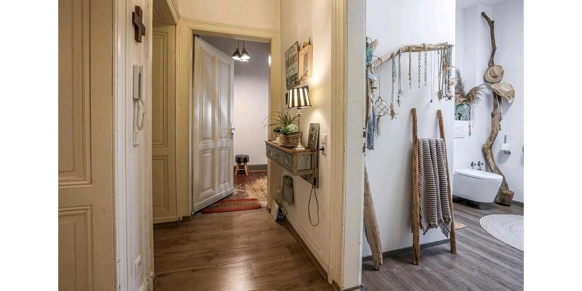 Etagenwohnung Troisdorf - 2 Zimmer, 80 m&sup2;, 1.200&euro; | Angebot:24772524