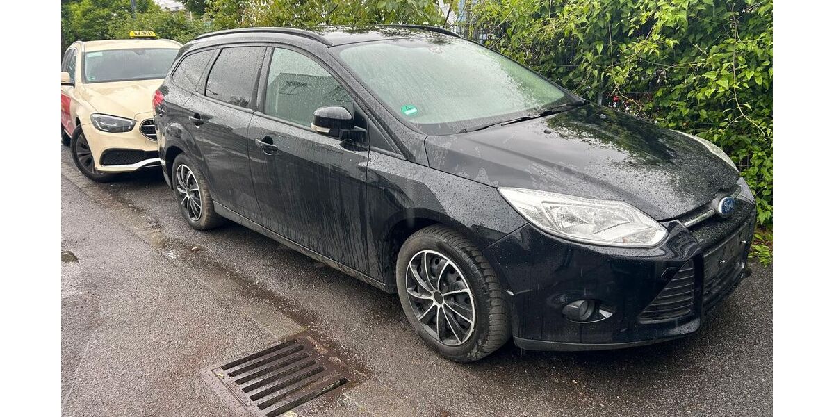 Ford Focus 172.000 km 1.000 &euro; Köln 50733