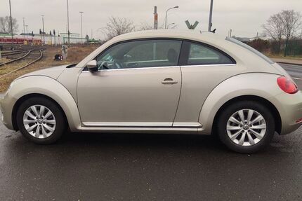 VW Beetle 158.000 km 9.200 € Euskirchen 53879