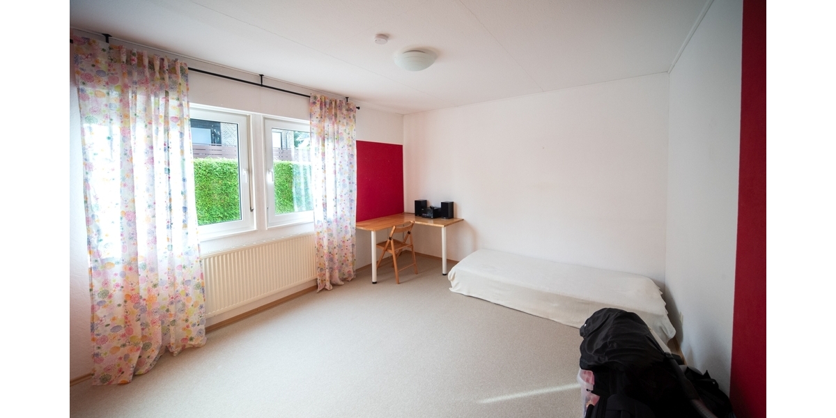 Charmantes Zweifamilienhaus mit gepflegtem Garten – Viel Platz, ruhige Lage in idyllischer Waldnähe - Zweifamilienhaus Rheinbreitbach | Angebot:23660349