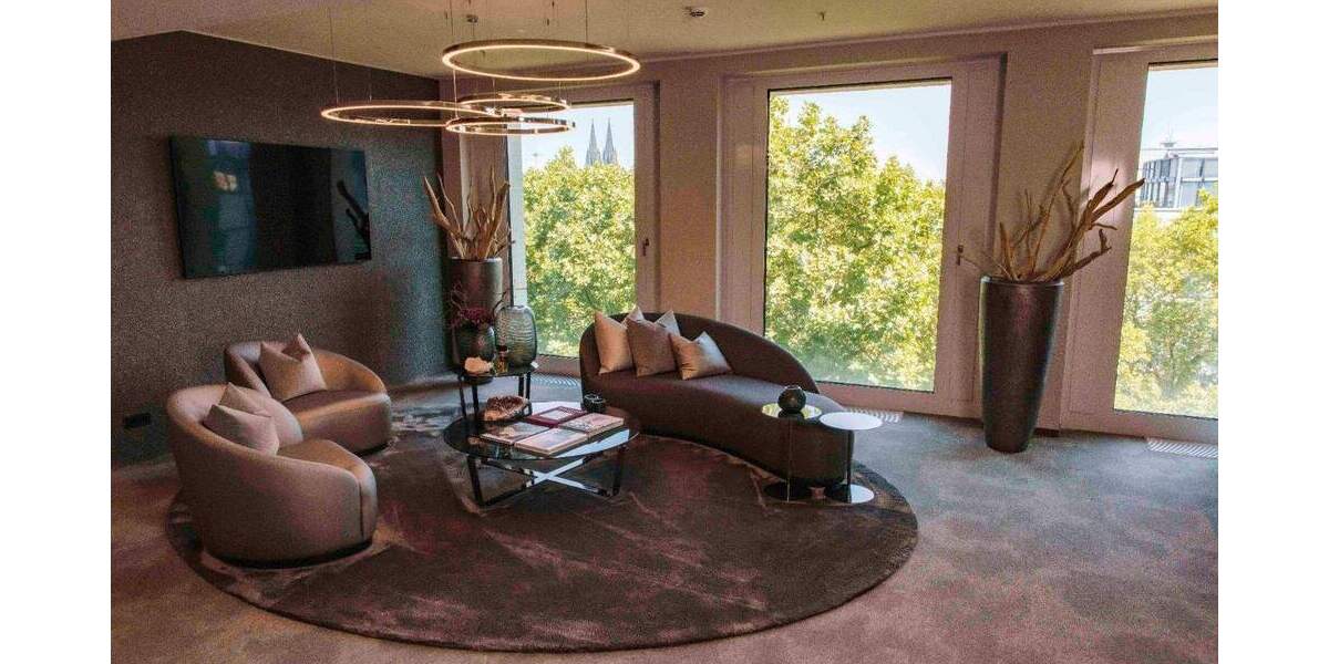 Büro mit Blick auf Neumarkt & Kölner Dom - zentral & voll ausgestattet zimmer