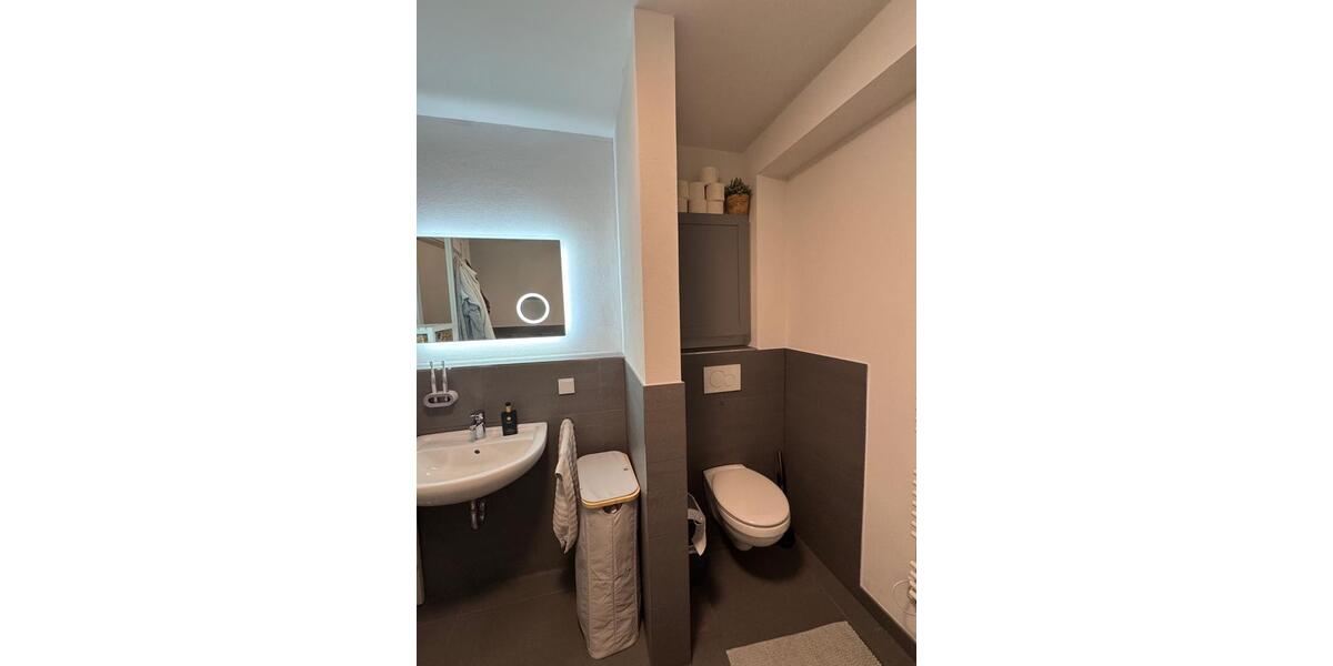 Etagenwohnung Hennef (Sieg) - 2 Zimmer, 67 m&sup2;, 1.150&euro; | Angebot:24817244