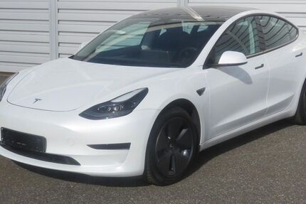 Tesla Model 3 10.444 km 32.290 € Eitorf 53783