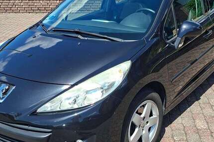 Peugeot 207 105.240 km 2.300 &euro; Erftstadt, Stadt 50374