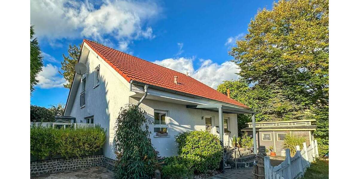 Haus zum Kaufen in Niederkassel 597.000 € 150 m² 4 zimmer