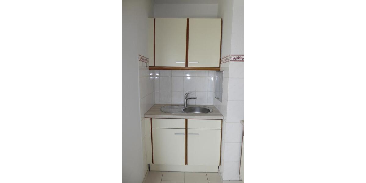 Dachgeschoßwohnung Bonn Auerberg - 1 Zimmer, 30 m&sup2;, 580&euro; | Angebot:25751673