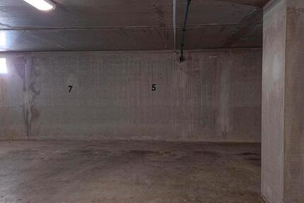 Garagen / Stellplätze Bonn Gielgen - 85&euro; | Angebot:25896482