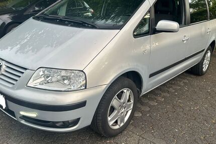 VW Sharan 174.000 km 1.999 &euro; Hürth 50354
