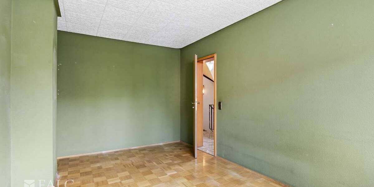 Reihenendhaus Köln Zündorf - 5 Zimmer, 168 m&sup2;, 650.000&euro; | Angebot:23967702