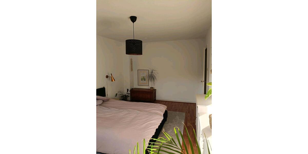 Etagenwohnung Bonn Dottendorf - 4 Zimmer, 65 m&sup2;, 1.070&euro; | Angebot:25824077