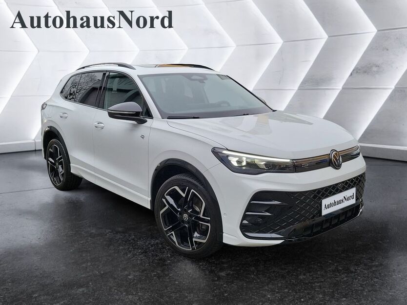 VW Tiguan 25.010 km 45.900 € Köln-Riehl 50735