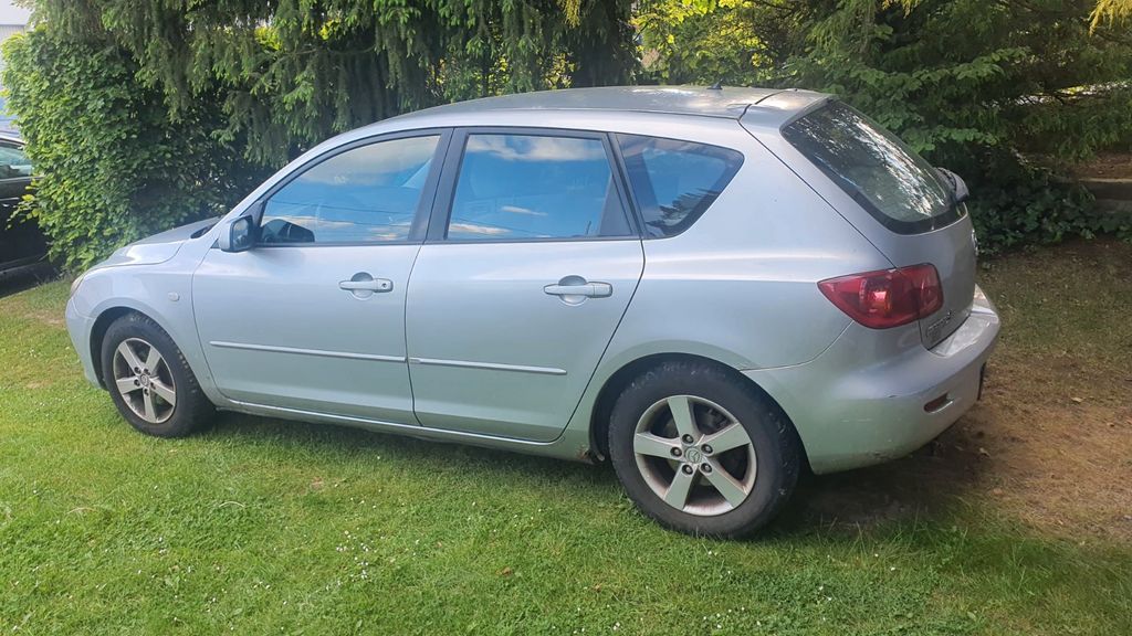 Mazda 3 163.000 km 590 &euro; Troisdorf 53840