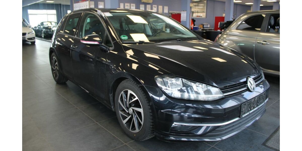 VW Golf 111.851 km 12.980 &euro; Euskirchen 53881