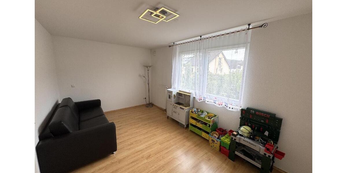Doppelhaushälfte Königswinter - 4 Zimmer, 124 m&sup2;, 1.700&euro; | Angebot:24195826