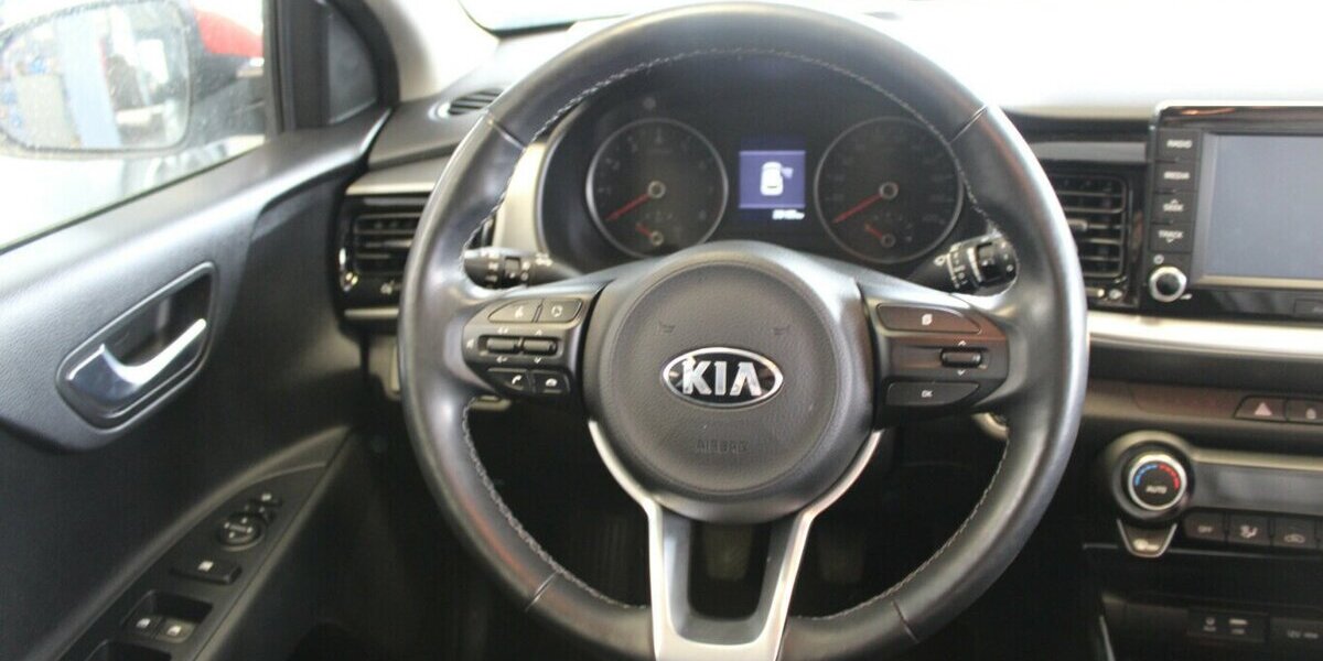 Kia Stonic 1.0 T-GDI OPF Vision 28.185 km 14.980 &euro; Euskirchen 53881