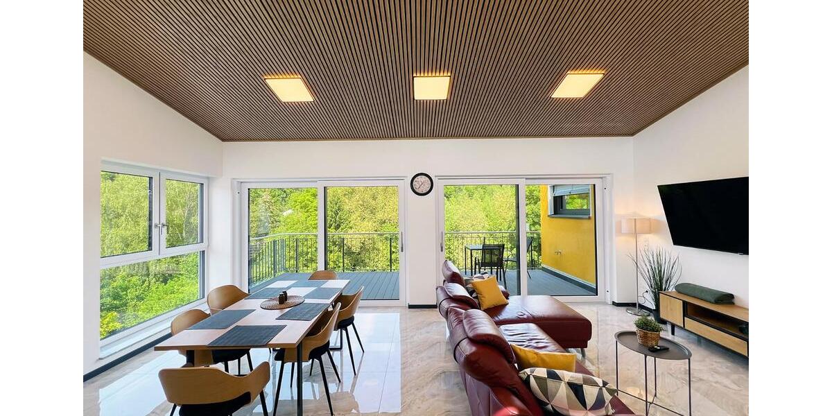 Luxus. Ruhe. Aussicht. - Eingerichtetes 4-Zimmer-Penthouse mit 3 Dachterrassen, Aufzug & Keller in Wachtberg 4 zimmer