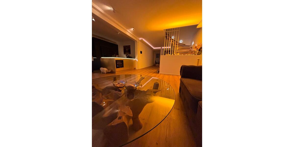 Einfamilienhaus Bonn Beuel-Mitte - 3.5 Zimmer, 130 m&sup2;, 2.700&euro; | Angebot:26397463