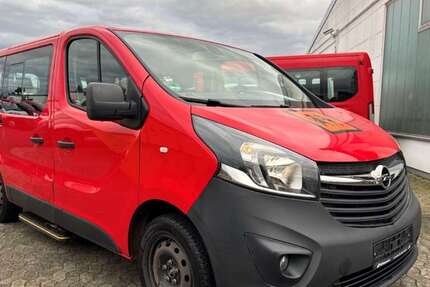 Opel Vivaro 213.000 km 9.988 &euro; Rheinbach 53359