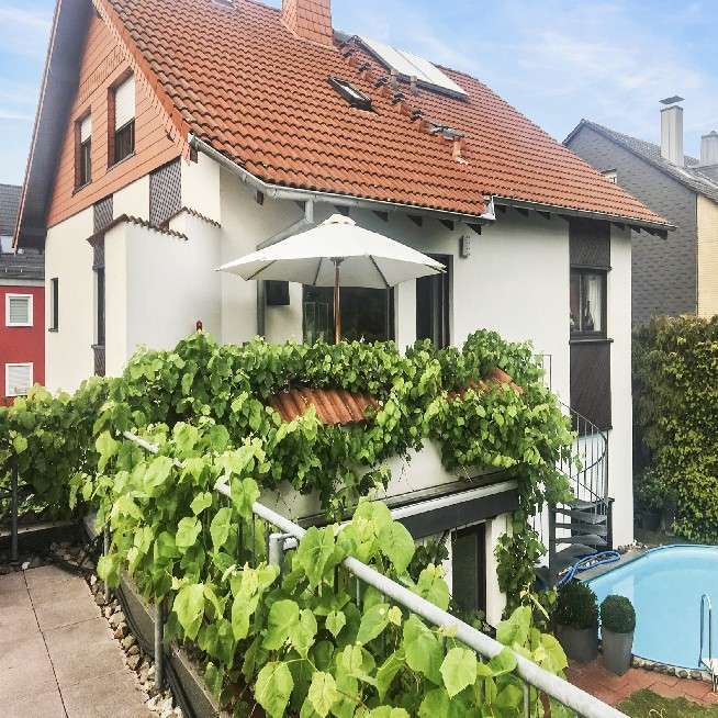Haus zum Kaufen in Bonn 778.000 € 238 m²