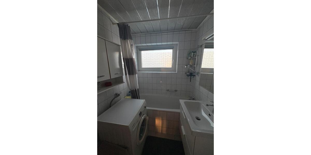 Dachgeschoßwohnung Siegburg - 4 Zimmer, 90 m&sup2;, 289.000&euro; | Angebot:27044150