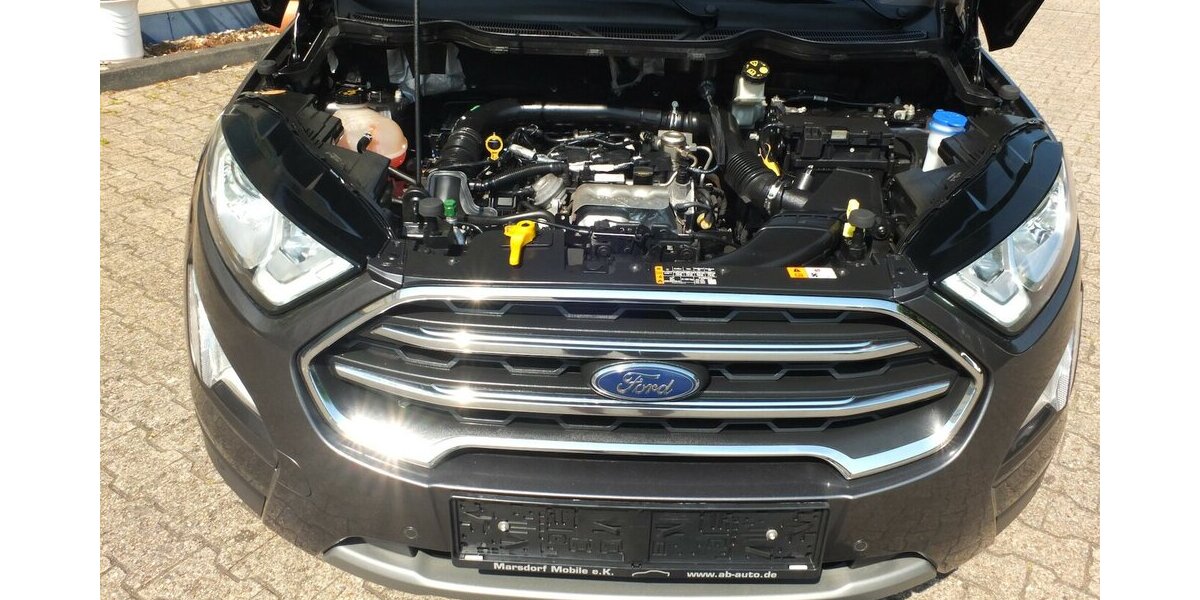 Ford EcoSport TITANIUM LEDER NAVI XENON Zahnriemen neu 125.000 km 11.904 &euro; Köln 50858