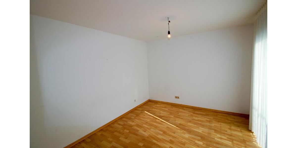Etagenwohnung Siegburg - 3 Zimmer, 87 m&sup2;, 360.000&euro; | Angebot:24806695