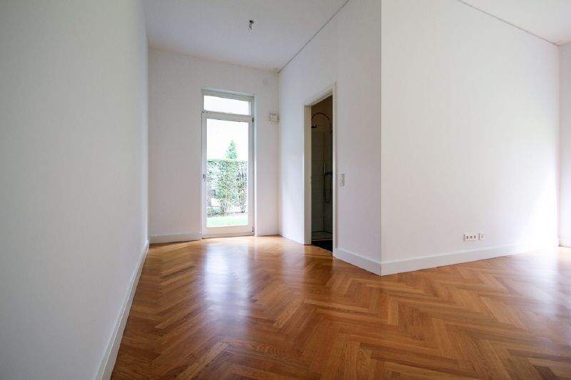 Etagenwohnung Köln Marienburg - 3 Zimmer, 132 m&sup2;, 2.376&euro; | Angebot:24734081