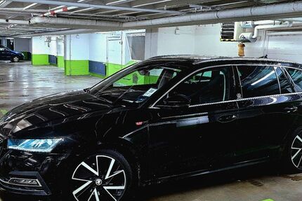 Skoda Octavia 97.000 km 20.900 &euro; Köln 50823