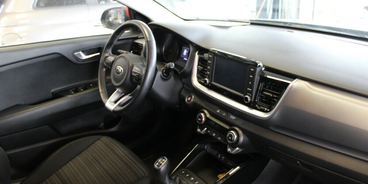 Kia Stonic 1.0 T-GDI OPF Vision 28.185 km 14.980 &euro; Euskirchen 53881