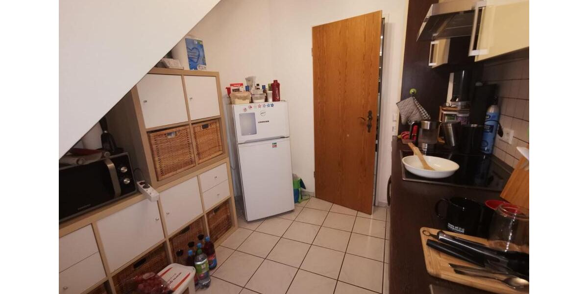 Dachgeschoßwohnung Niederkassel - 2 Zimmer, 70 m&sup2;, 850&euro; | Angebot:24569406