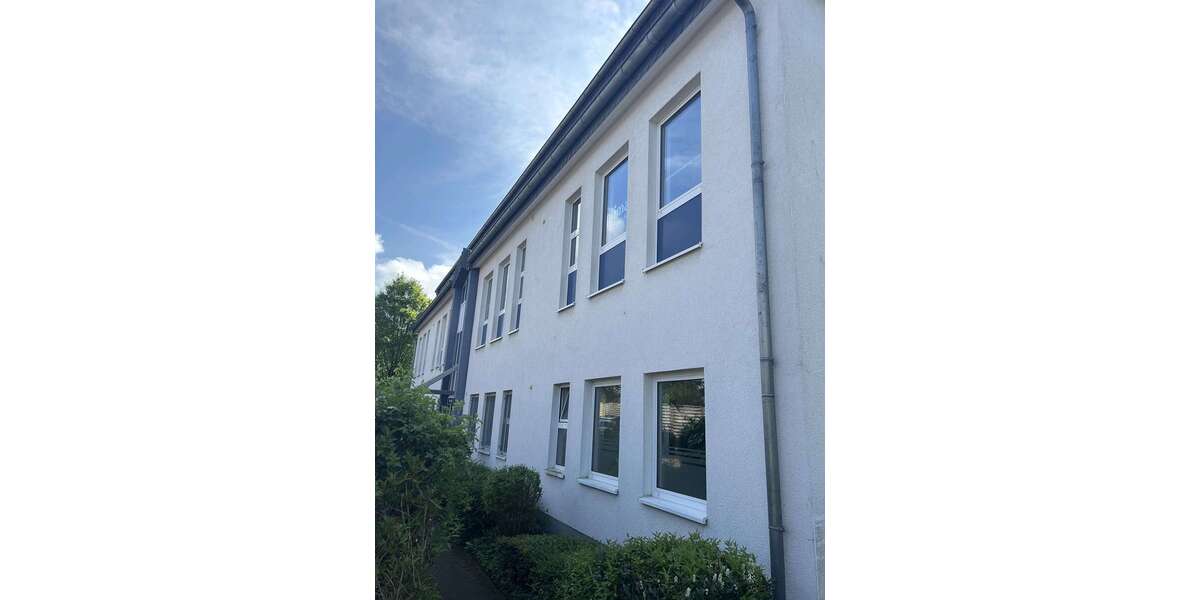 Büro in Bergisch Gladbach 1.395 € 147 m² zimmer