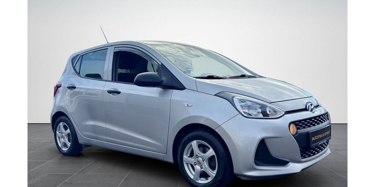 Hyundai i10 17.000 km 9.999 &euro; Köln 50739