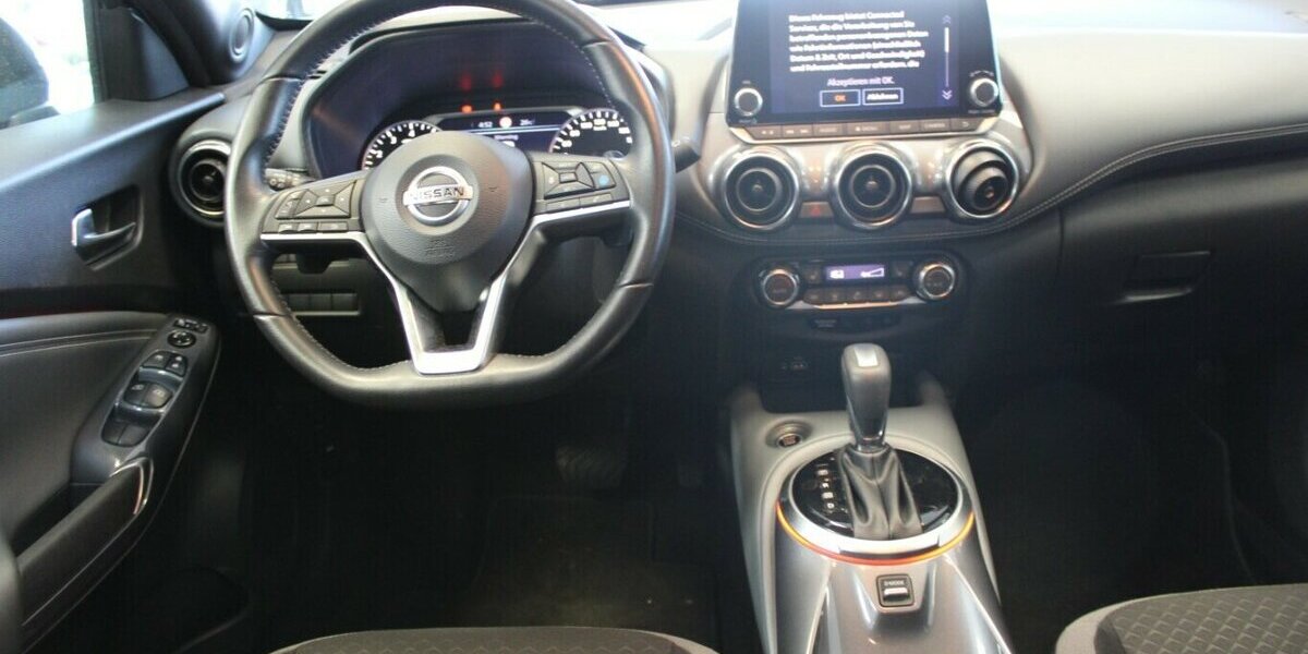 Nissan Juke DIG-T 117 DCT N-Connecta 22.050 km 16.980 &euro; Euskirchen 53881