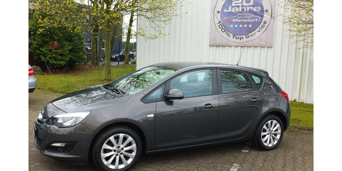 Opel Astra WM26: ACTIVE KLIMAANLAGE 17ZOLL LMF TEMPOMAT 92.855 km 6.904 &euro; Köln 50858