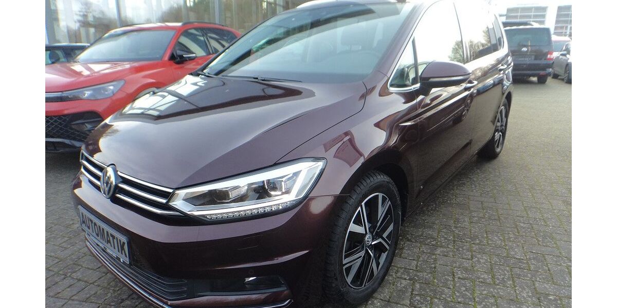 VW Touran 121.000 km 19.997 &euro; Königswinter 53639