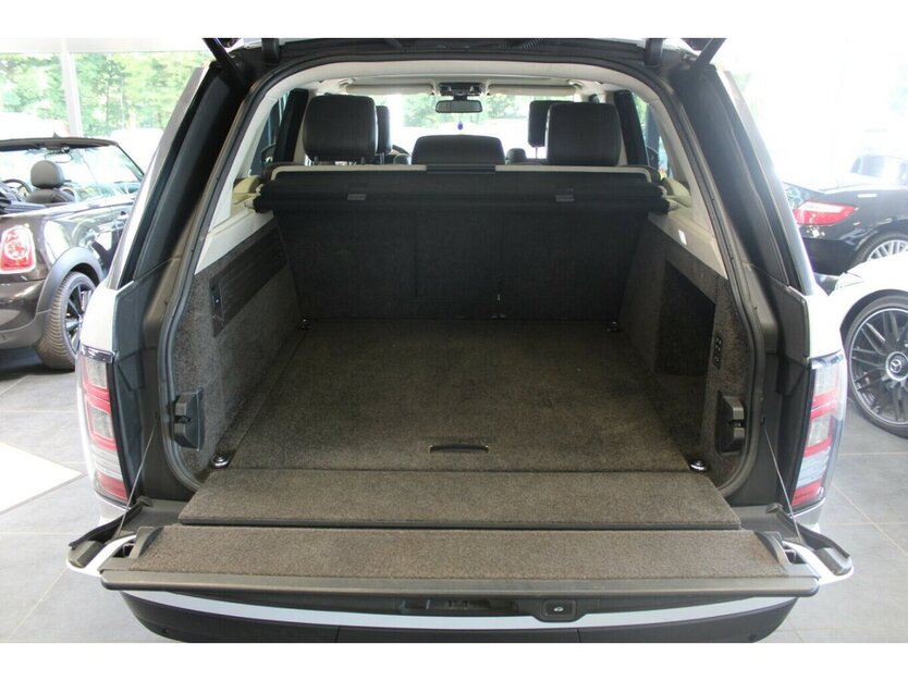 Land Rover Range Rover 4.4 SDV8 Vogue 182.940 km 27.980 € Euskirchen 53881