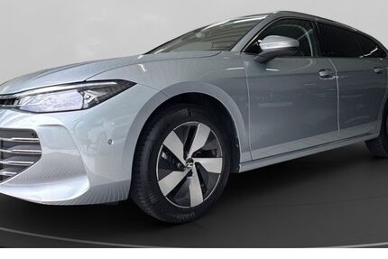 VW Passat 15.682 km 32.480 &euro; Köln 50968