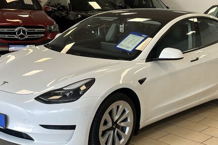 Tesla Model 3 46.255 km 26.900 &euro; Bonn 53227