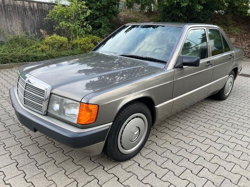 Mercedes-Benz 190 66.850 km 14.500 € Siegburg 53721