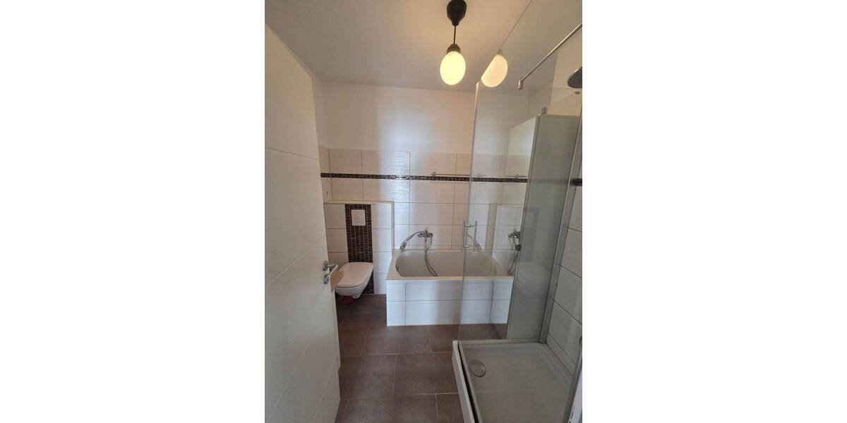 Etagenwohnung Hennef (Sieg) Hennef - 3 Zimmer, 85 m&sup2;, 285.000&euro; | Angebot:26583288