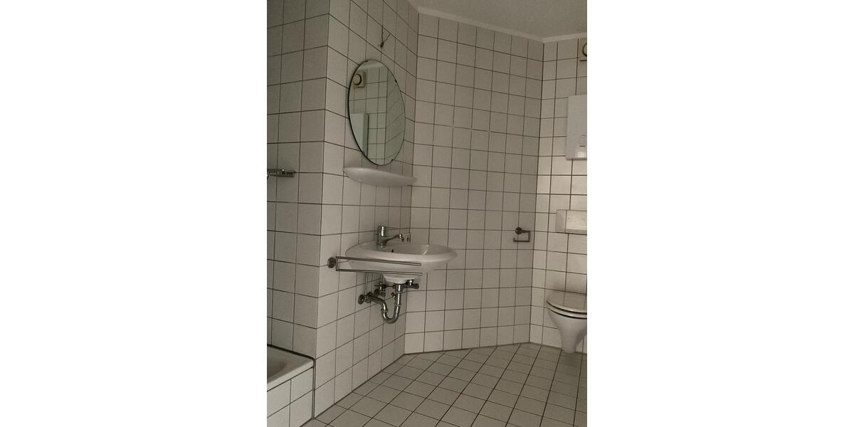 Gepflegte Wohnung in ruhiger Lage von Bad Godesberg zu vermieten 4 zimmer