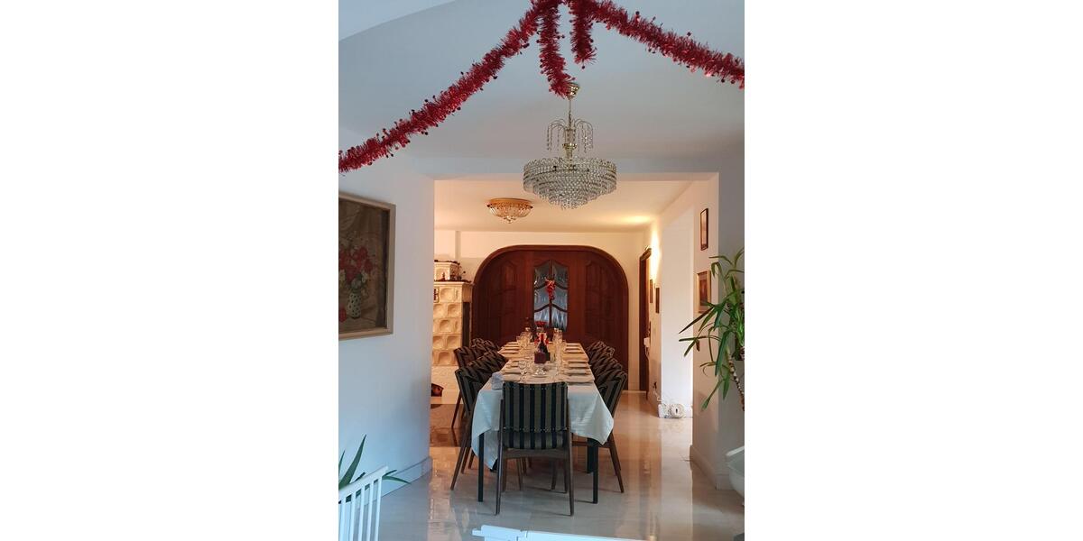 Erdgeschoßwohnung Euskirchen - 6 Zimmer, 200 m&sup2;, 495.000&euro; | Angebot:24769475