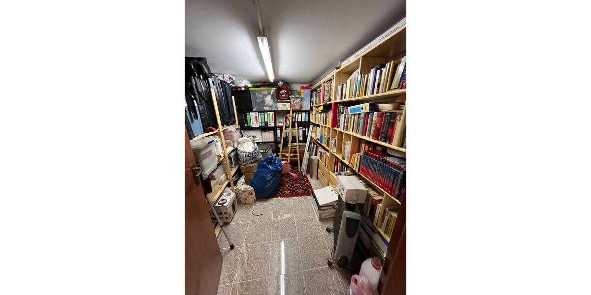 Reihenhaus Wesseling - 7 Zimmer, 230 m&sup2;, 2.200&euro; | Angebot:24802322