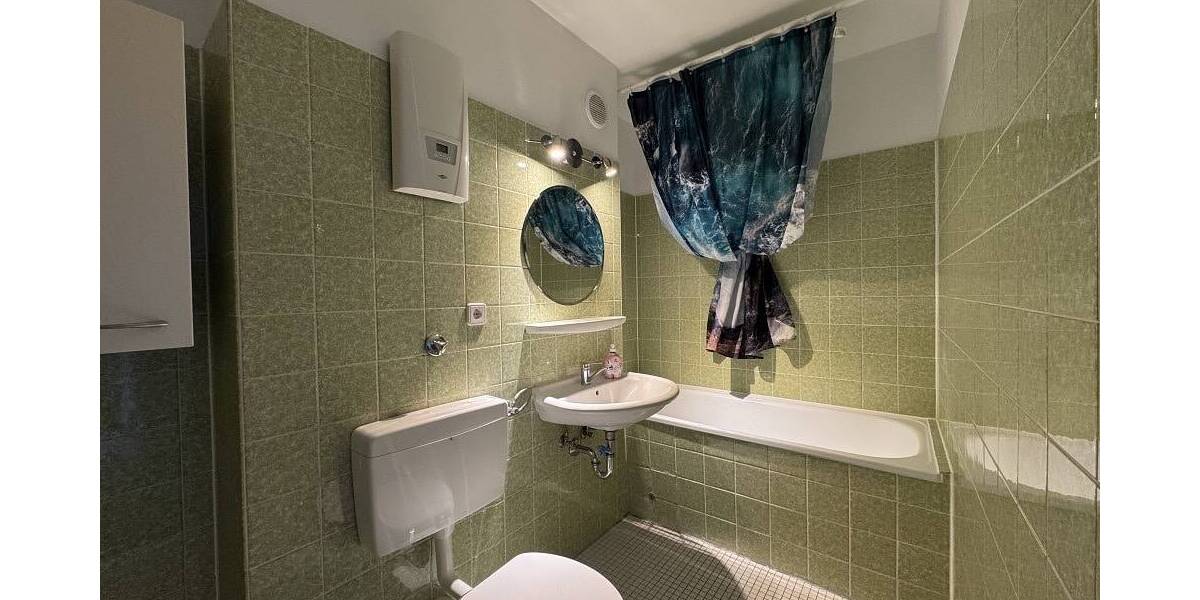 Etagenwohnung Köln Höhenberg - 2 Zimmer, 57 m&sup2;, 190.000&euro; | Angebot:25779465